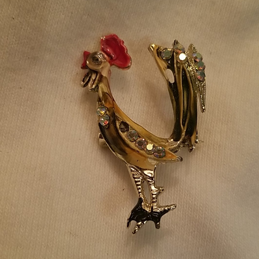 VTG ROOSTER PIN